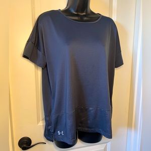 Sz Large Under Armour Women’s Top